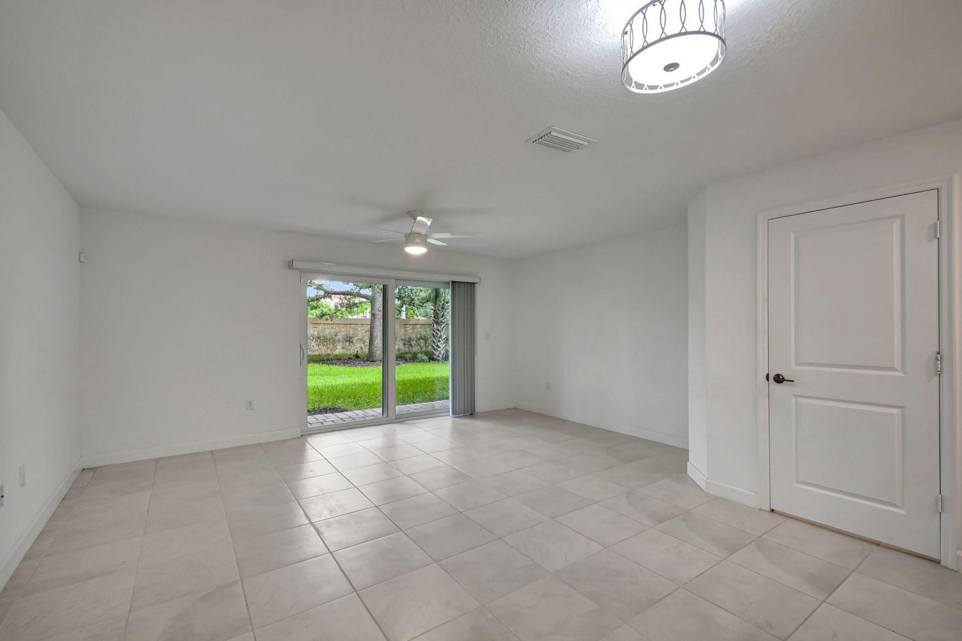 6851 Broadwater Lane, Lake Worth, FL 33467 Photo