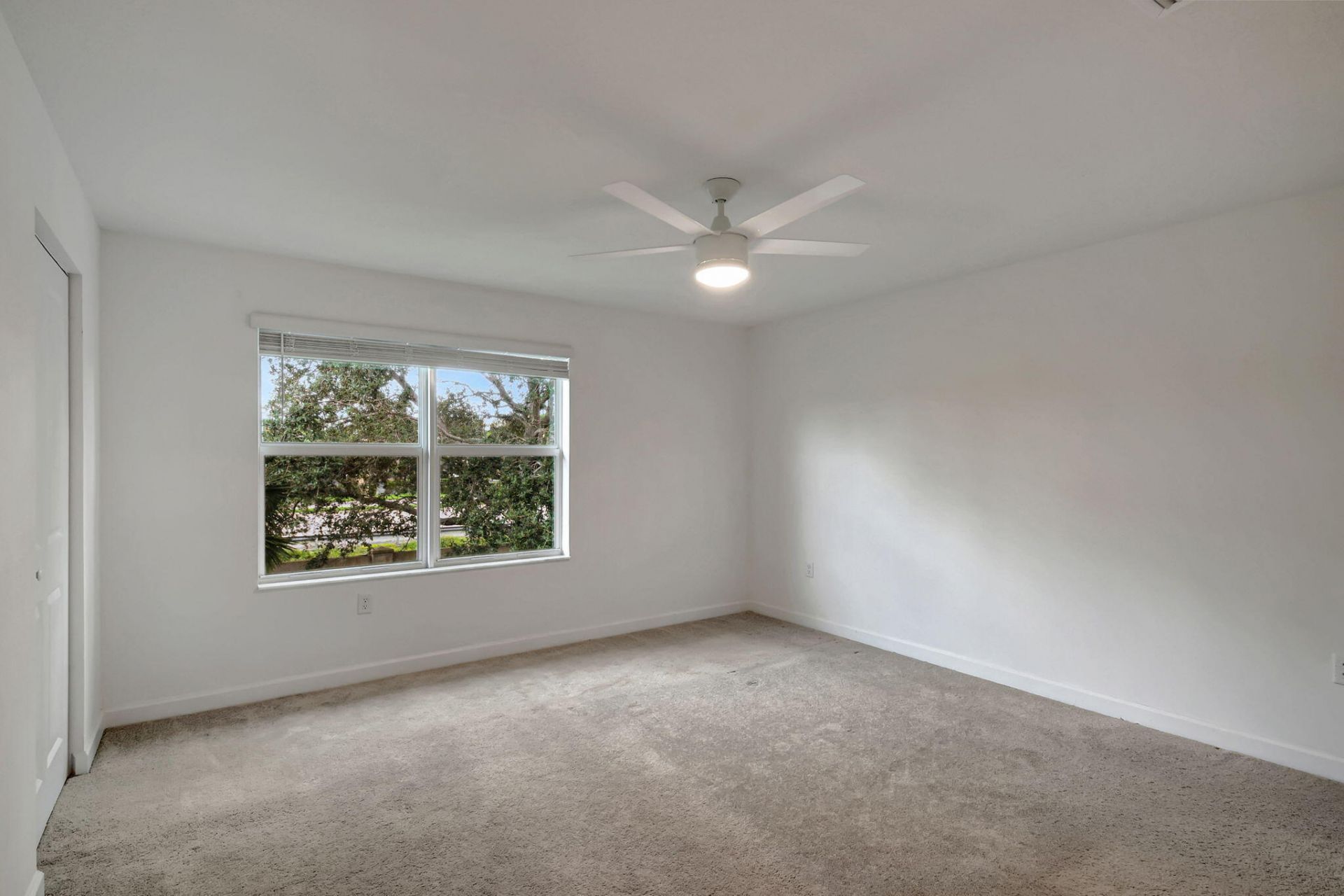 6851 Broadwater Lane, Lake Worth, FL 33467 Photo