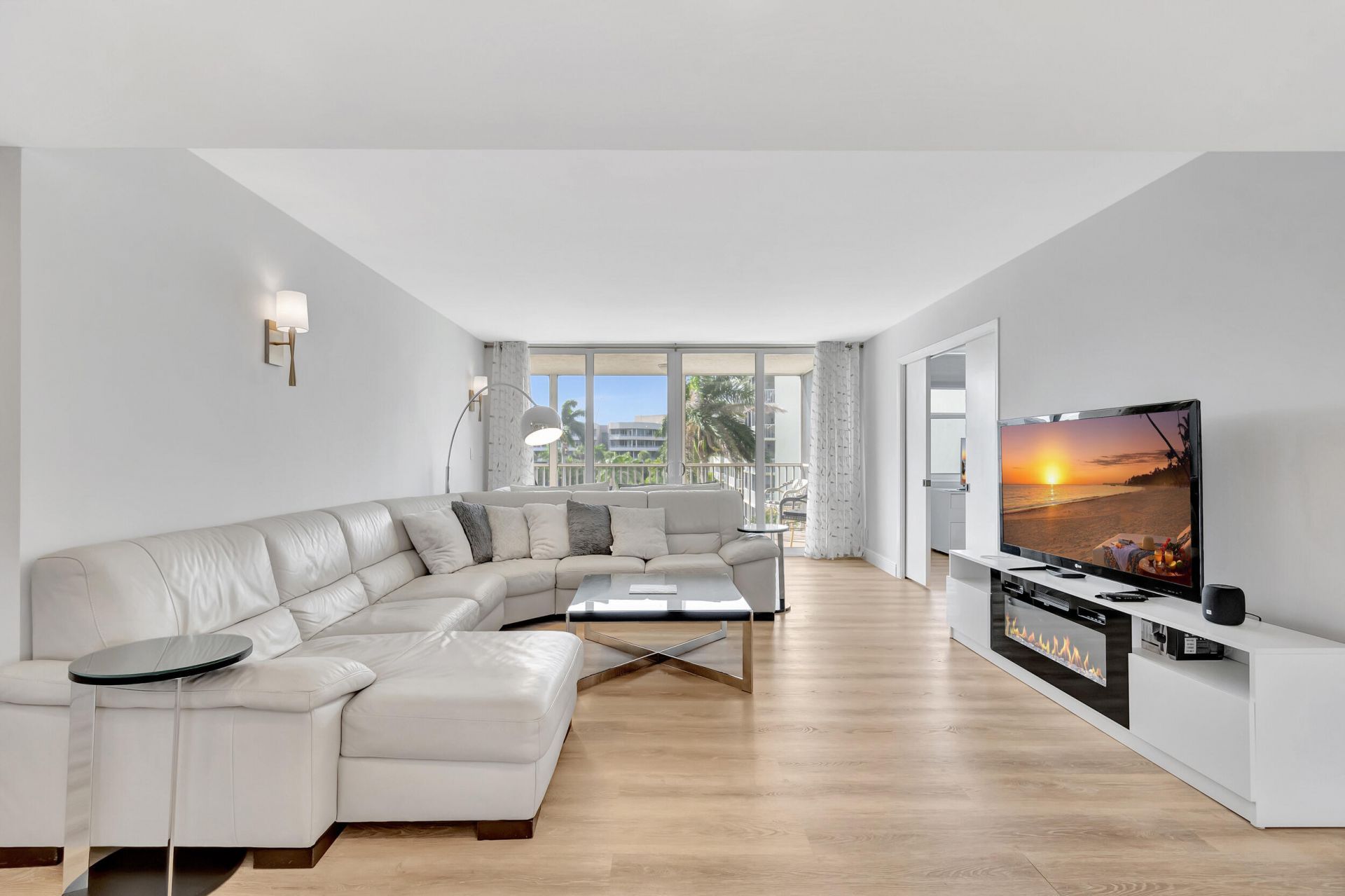 1 Harbourside Drive, Unit 4502, Delray Beach, FL 33483 Photo