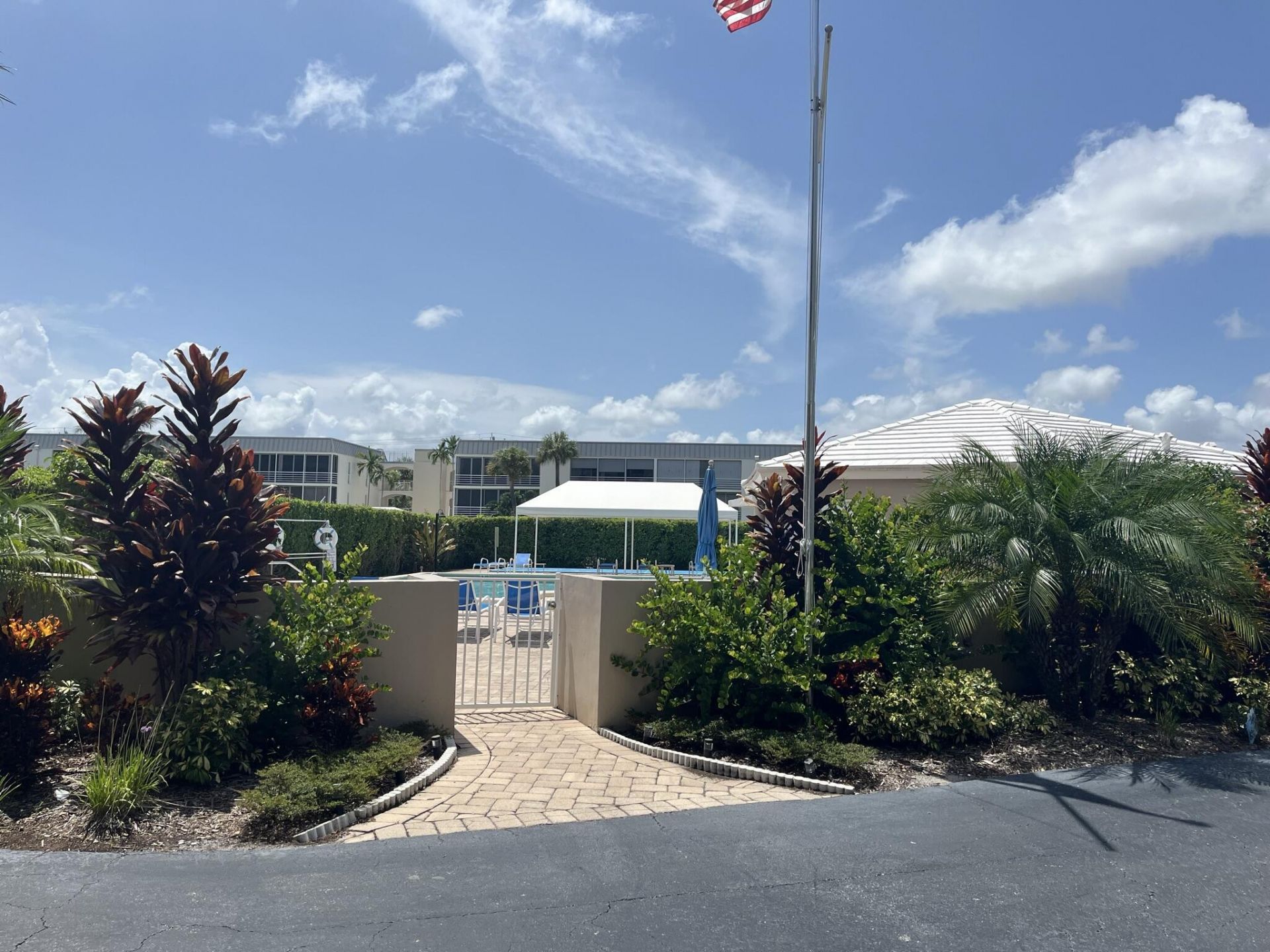 769 Jeffery Street, Unit 2-202, Boca Raton, FL 33487 Photo