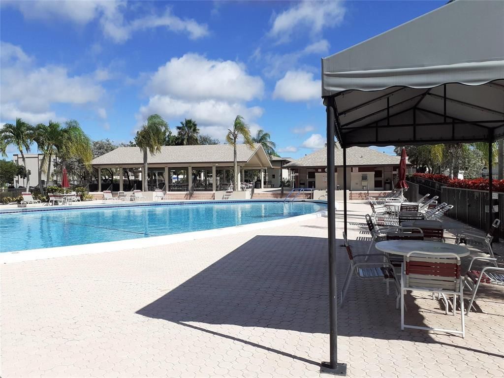 9425 S Belfort Circle, Unit 104, Tamarac, FL 33321 Photo