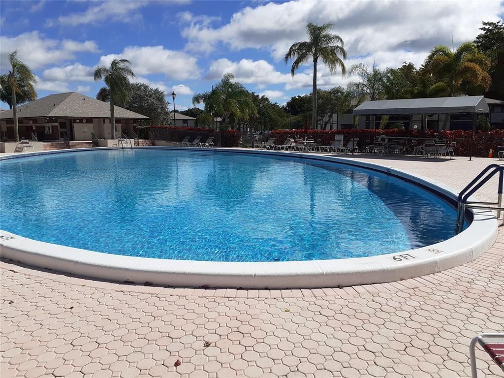 9425 S Belfort Circle, Unit 104, Tamarac, FL 33321 Photo