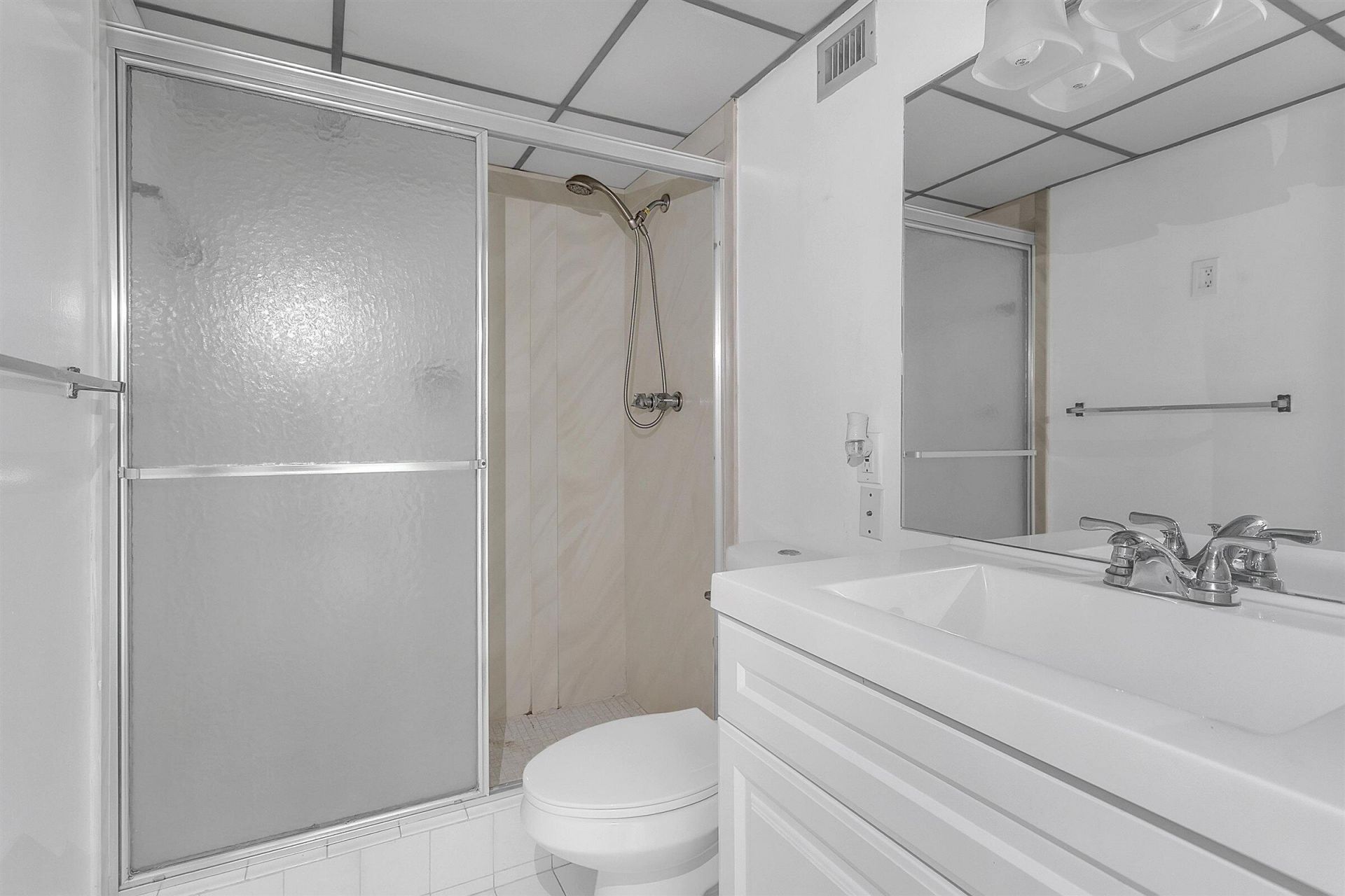 5860 NW 44th Street, Unit 111, Lauderhill, FL 33319 Photo