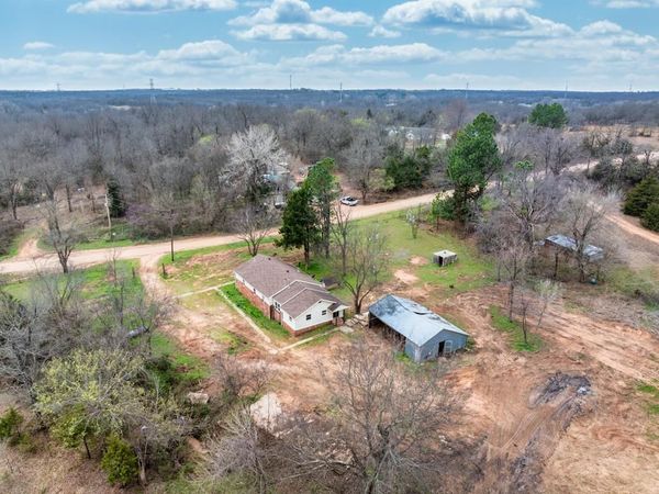 332410 E 1030 Road, McLoud, OK 74851