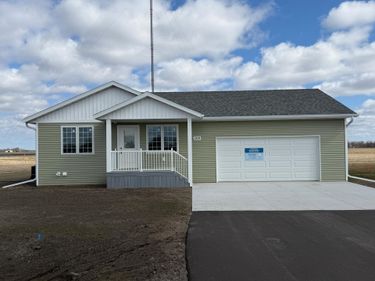 209 Lindbergh Drive NE, Red Lake Falls, MN 56750