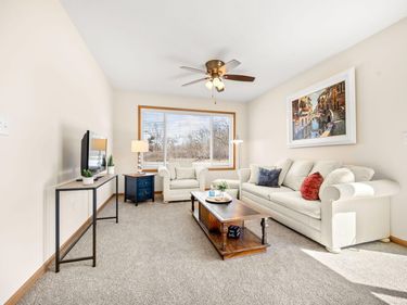 38251 Explorer Circle, North Branch, MN 55056