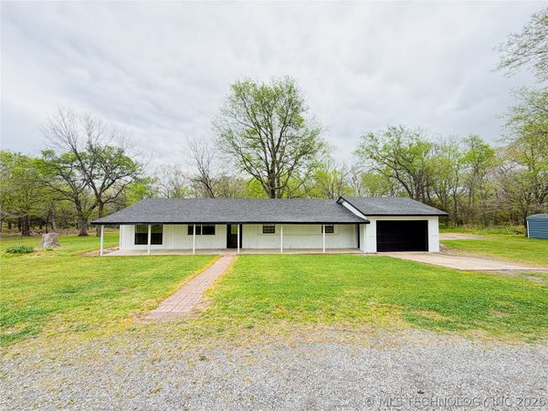 14221 N Grace Hudlen Road , Hulbert, OK 74441