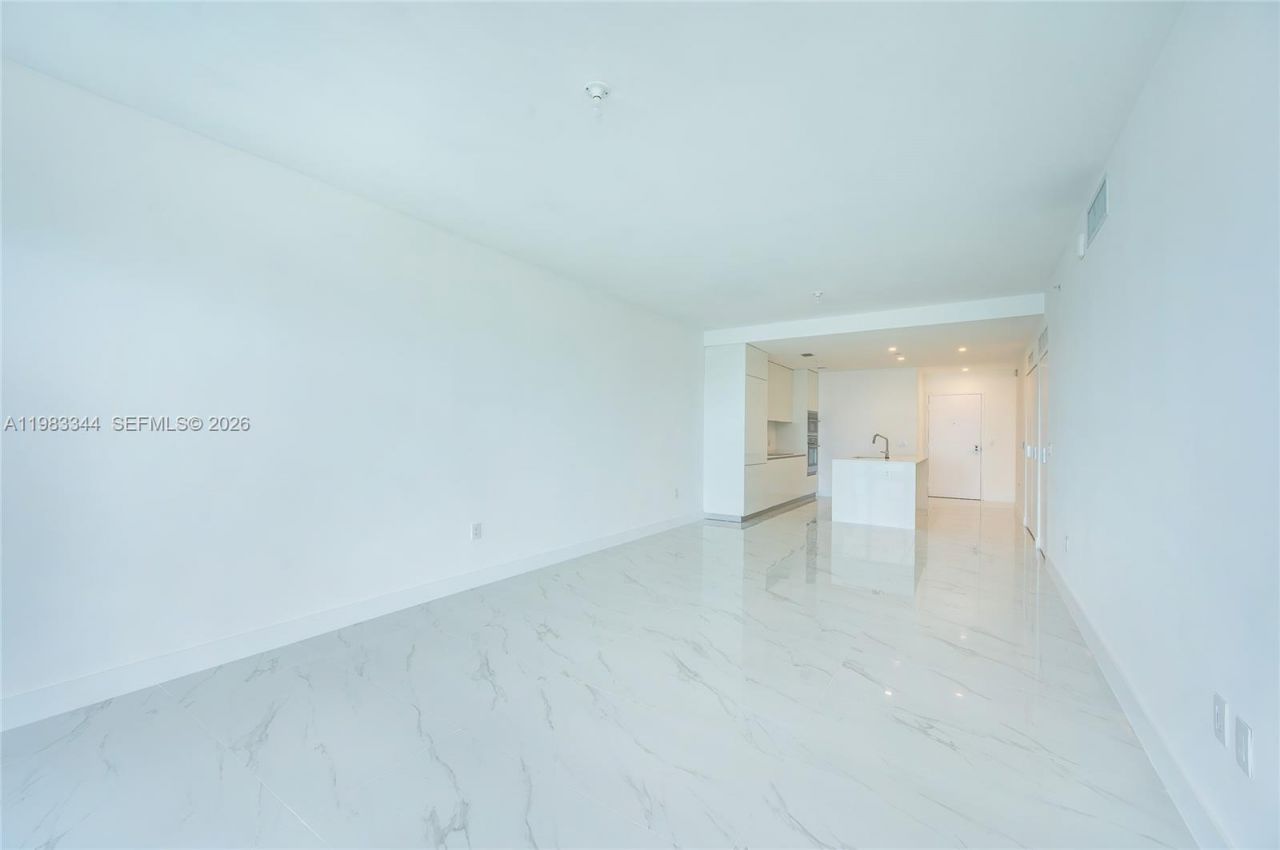 700 NE 24th St, Unit 2506, Miami, FL 33137 Photo