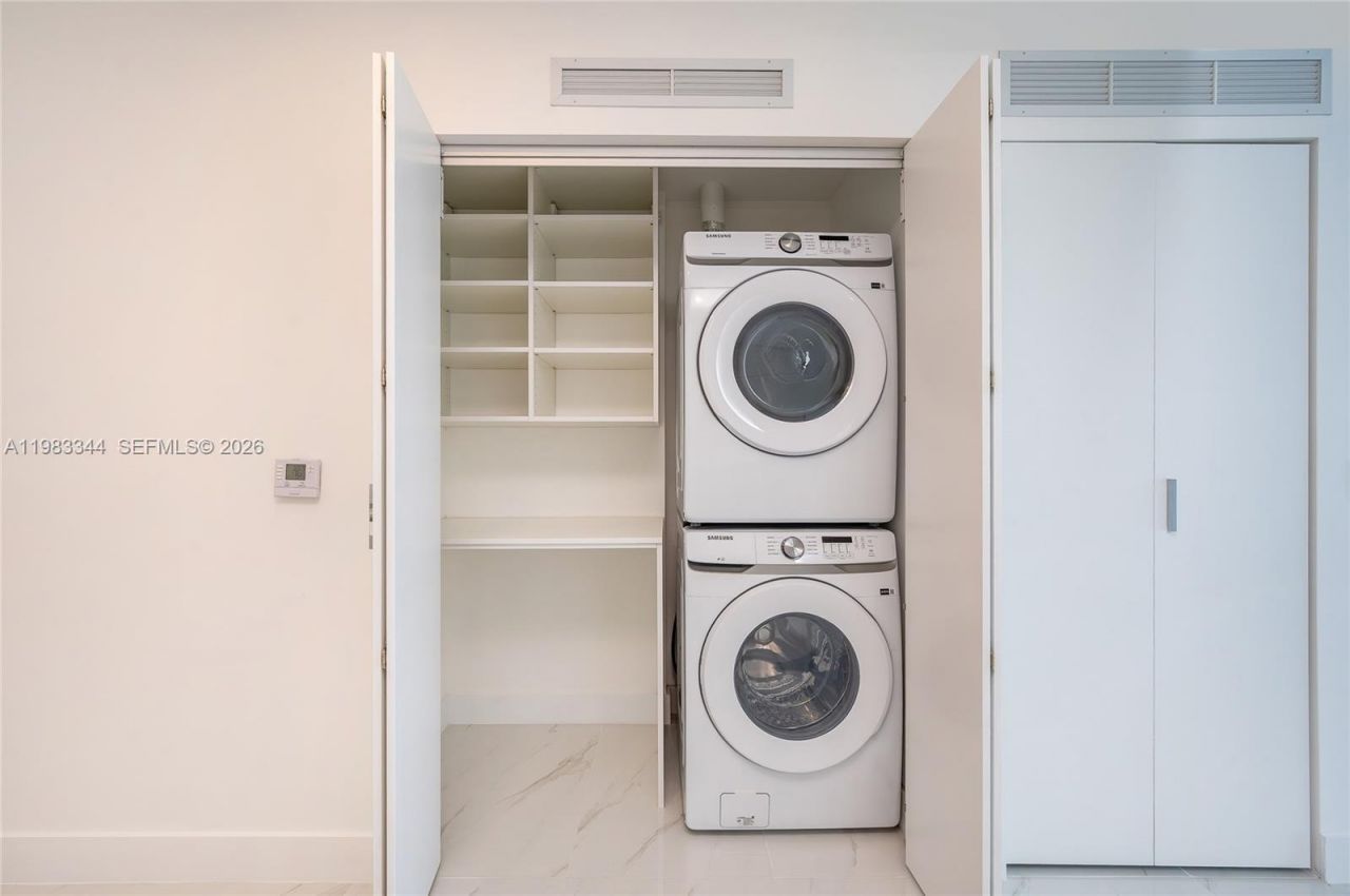 700 NE 24th St, Unit 2506, Miami, FL 33137 Photo