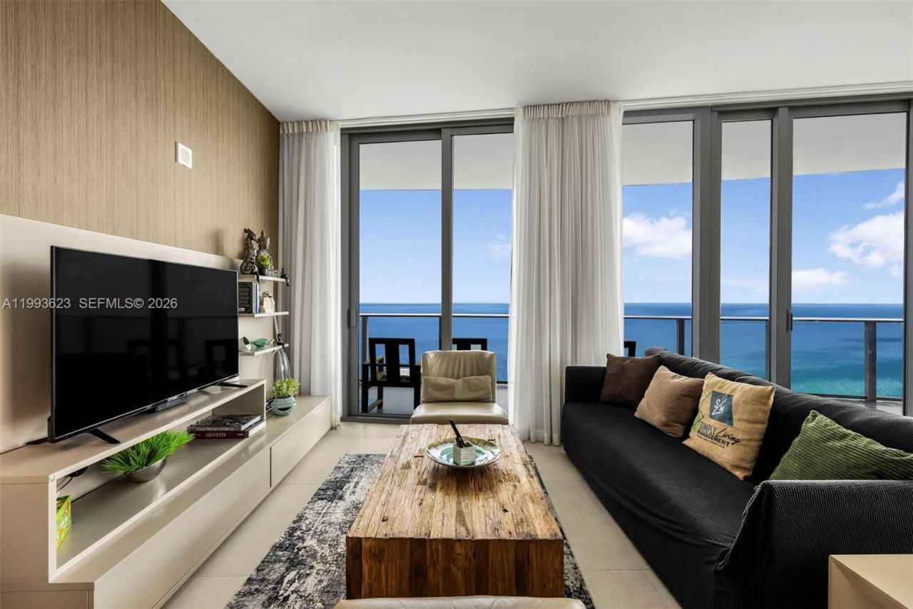 4111 S Ocean Dr, Unit LPH1, Hollywood, FL 33019 Photo