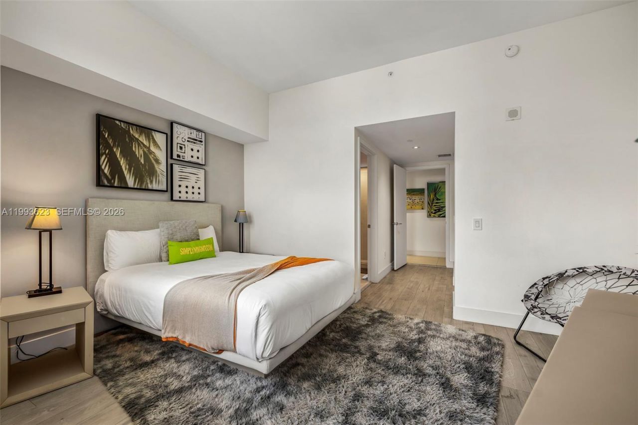 4111 S Ocean Dr, Unit LPH1, Hollywood, FL 33019 Photo