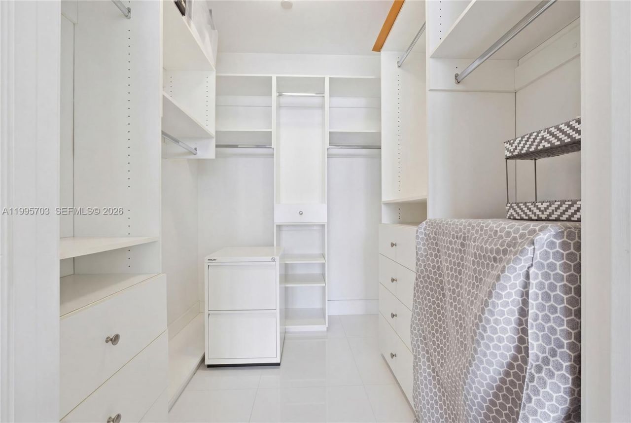 1100 Biscayne Blvd, Unit 2902, Miami, FL 33132 Photo