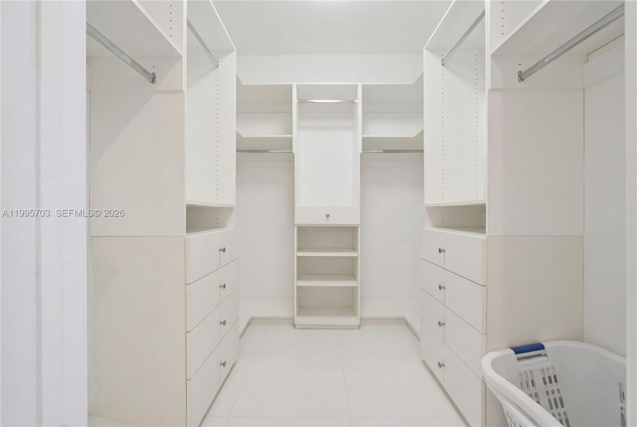 1100 Biscayne Blvd, Unit 2902, Miami, FL 33132 Photo