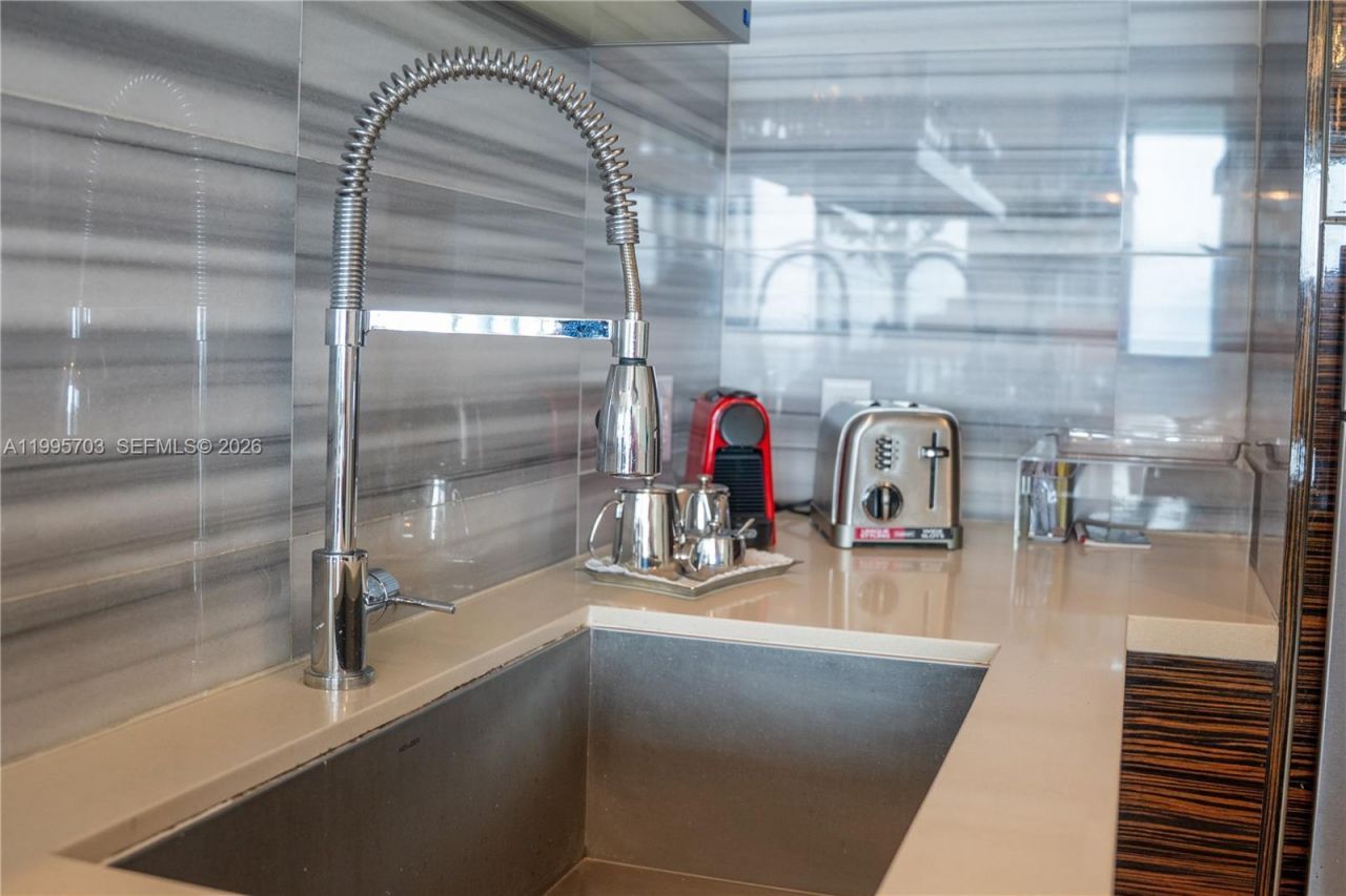 1100 Biscayne Blvd, Unit 2902, Miami, FL 33132 Photo