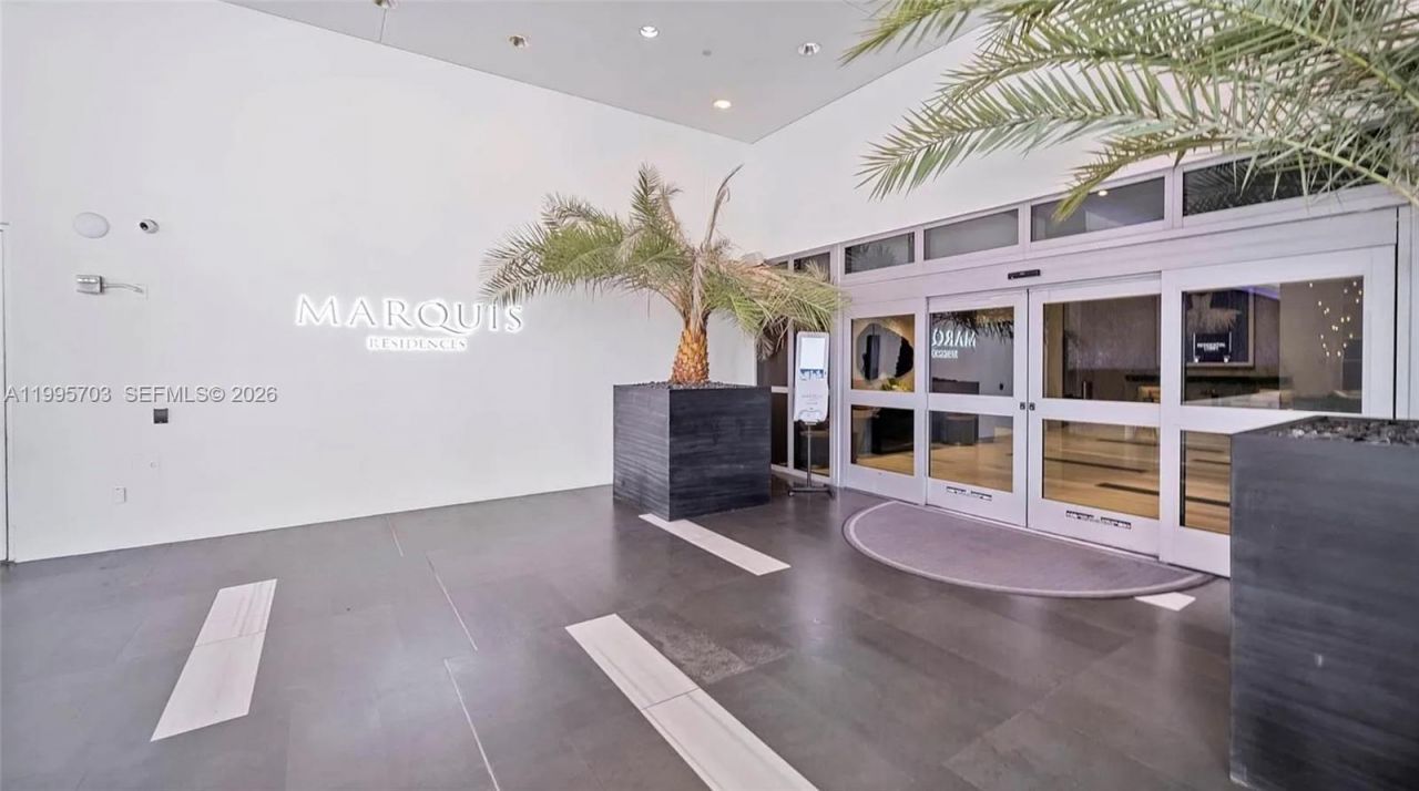 1100 Biscayne Blvd, Unit 2902, Miami, FL 33132 Photo