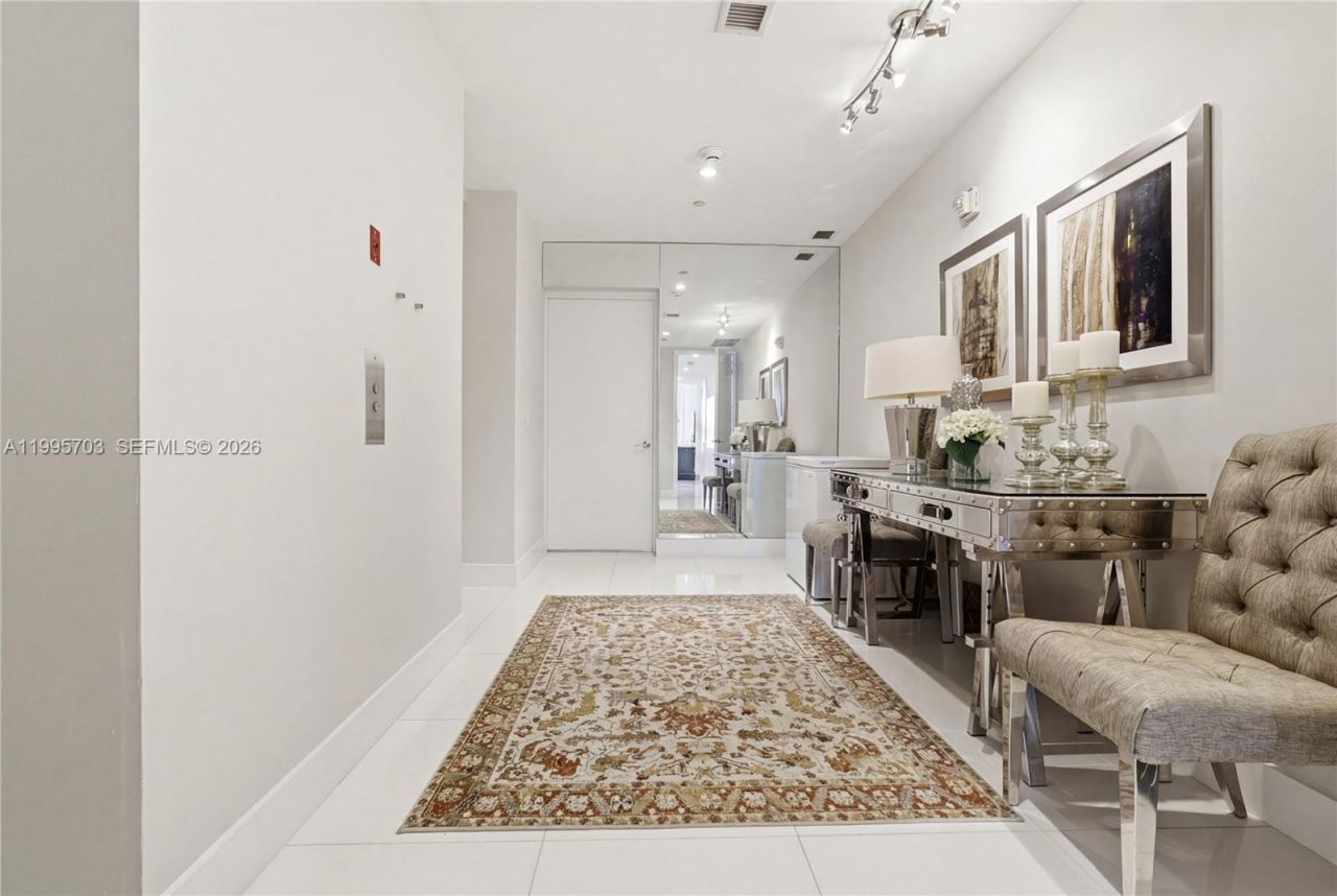 1100 Biscayne Blvd, Unit 2902, Miami, FL 33132 Photo