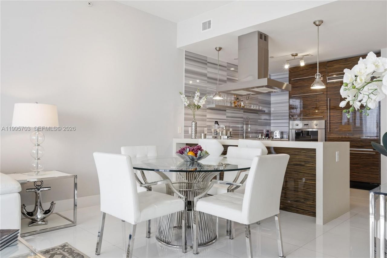 1100 Biscayne Blvd, Unit 2902, Miami, FL 33132 Photo