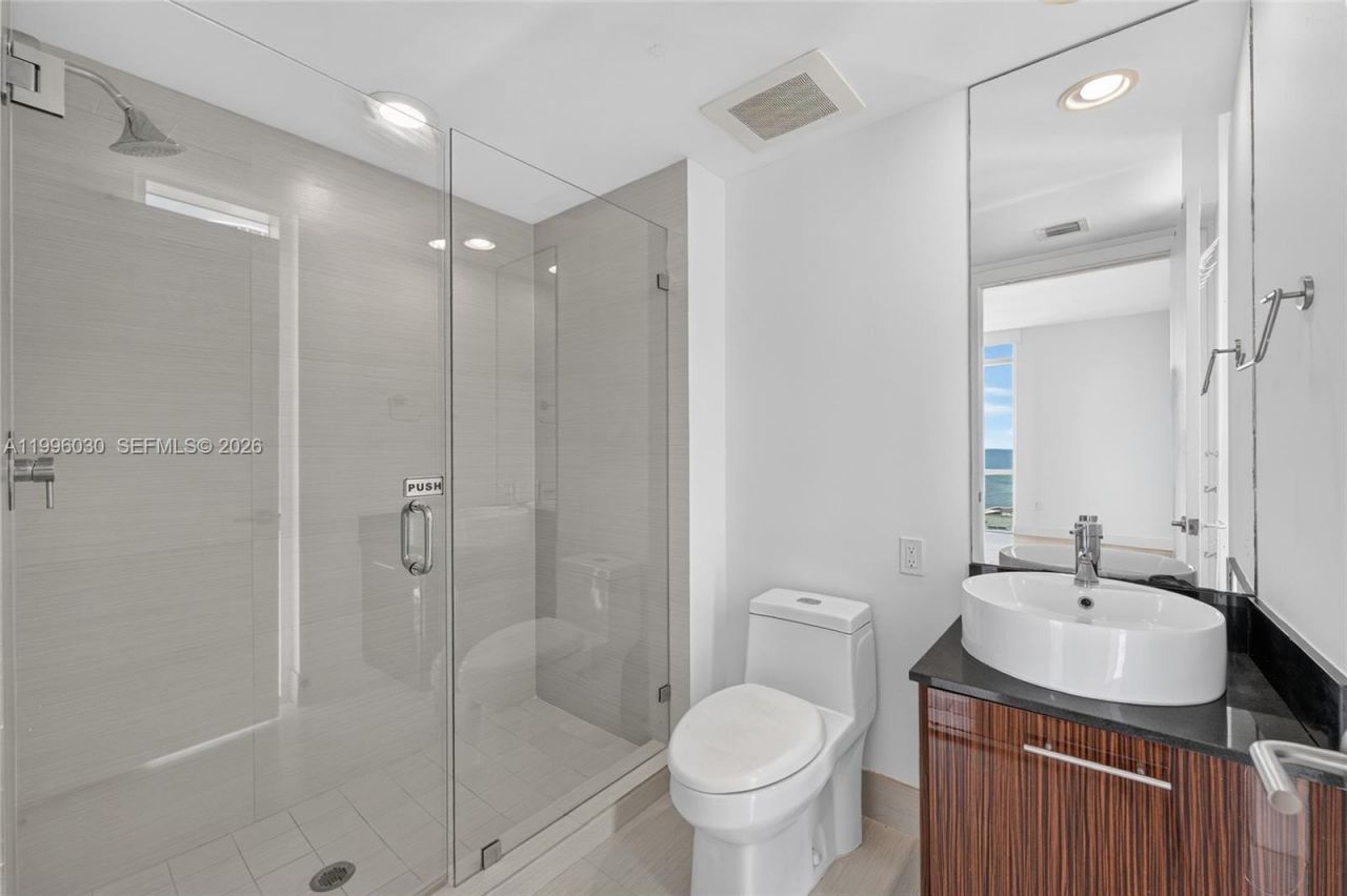 3951 S Ocean Dr, Unit 1803, Hollywood, FL 33019 Photo