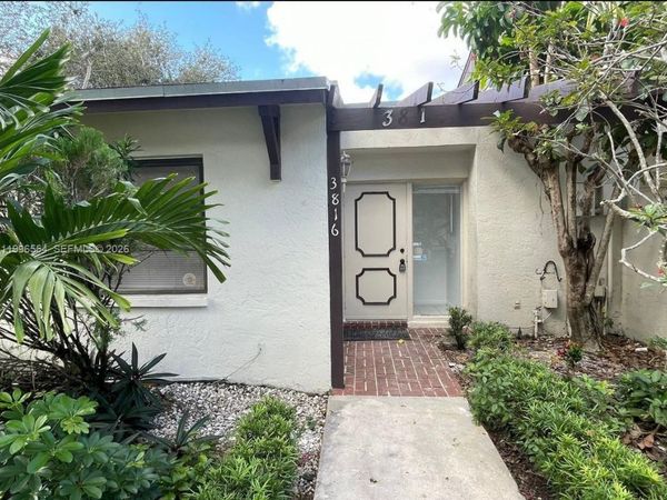 3816 SW 68th Way , Unit 14-F, Miramar, FL 33023