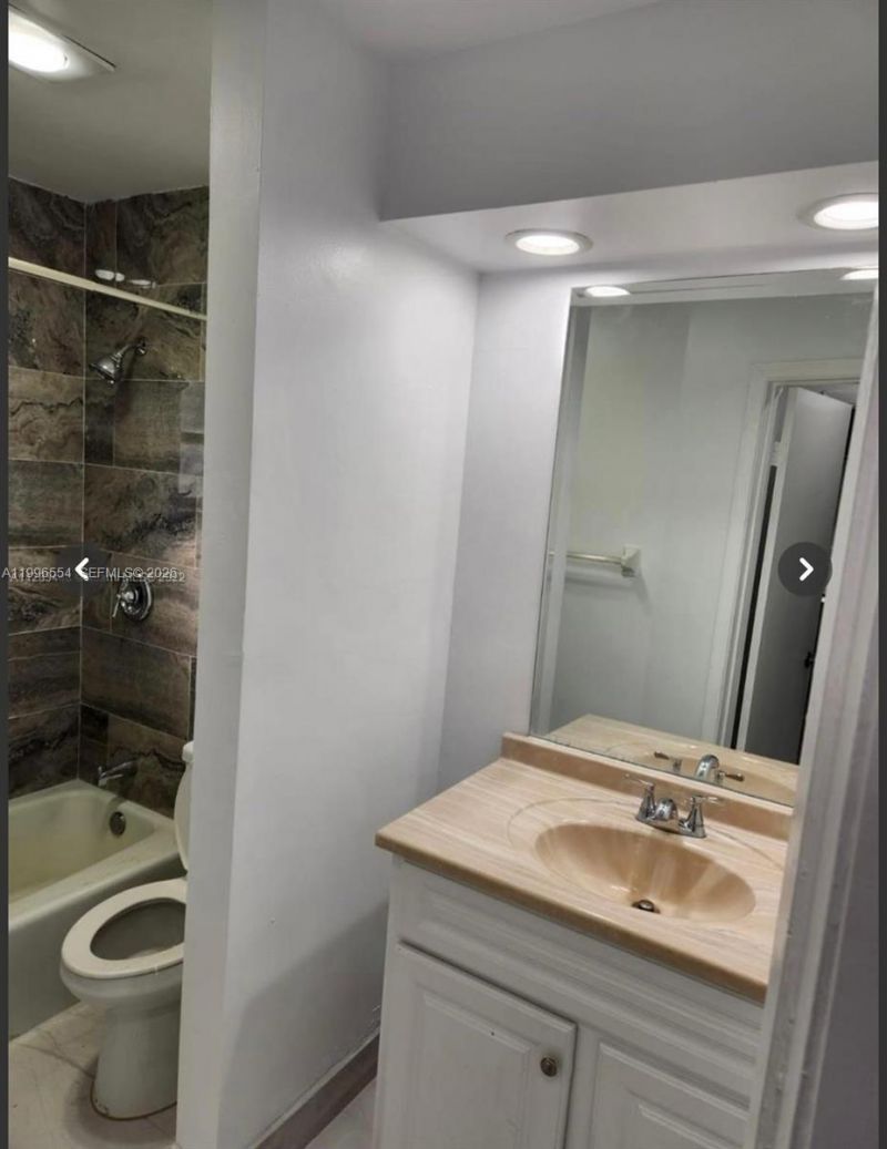 3816 SW 68th Way , Unit 14-F, Miramar, FL 33023 Photo