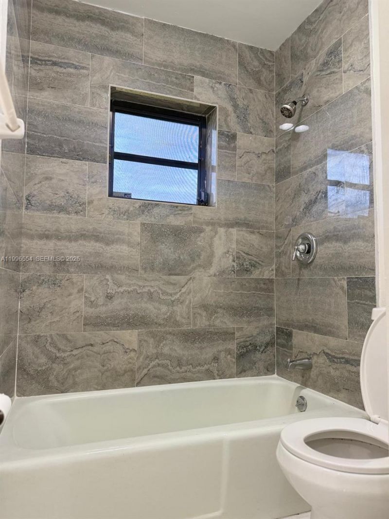 3816 SW 68th Way , Unit 14-F, Miramar, FL 33023 Photo