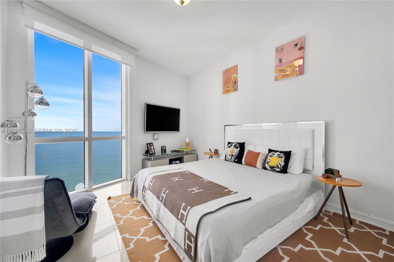 15901 Collins Ave , Unit 2104, Sunny Isles Beach, FL 33160 Photo