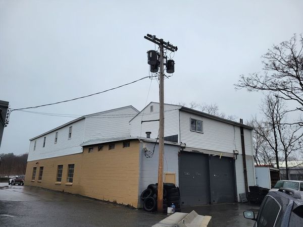 585 Park Ave, Worcester, MA 01603