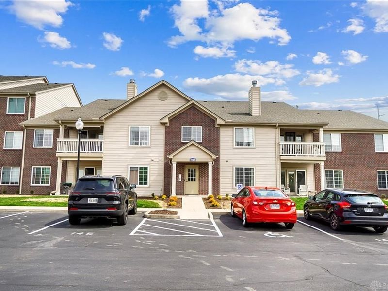 1964 Waterstone Boulevard, Unit 103, Miamisburg, OH 45342 Photo 2
