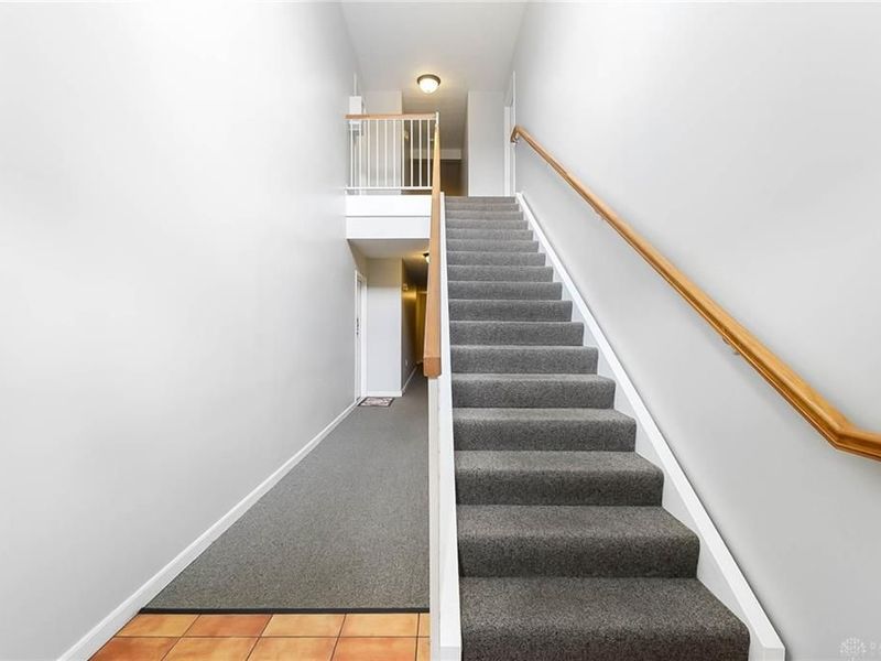 1964 Waterstone Boulevard, Unit 103, Miamisburg, OH 45342 Photo 5