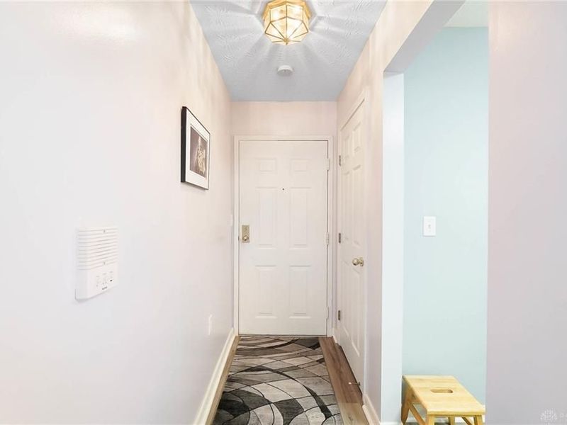 1964 Waterstone Boulevard, Unit 103, Miamisburg, OH 45342 Photo 7