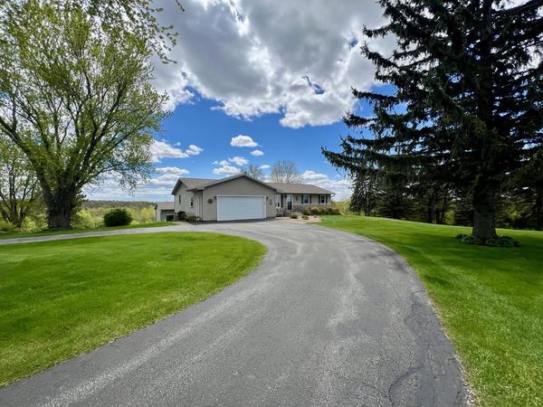 W3849 US Highway 14/61, Coon Valley, WI 54623