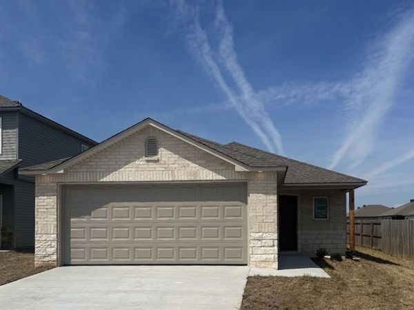 117 Sofia Drive, Maumelle, AR 72113