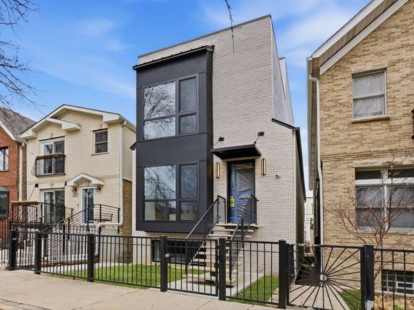 2156 N CLAREMONT Street , Chicago, IL 60647