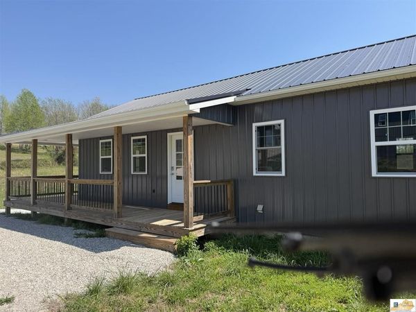 15 State Park Road, Burkesville, KY 42717