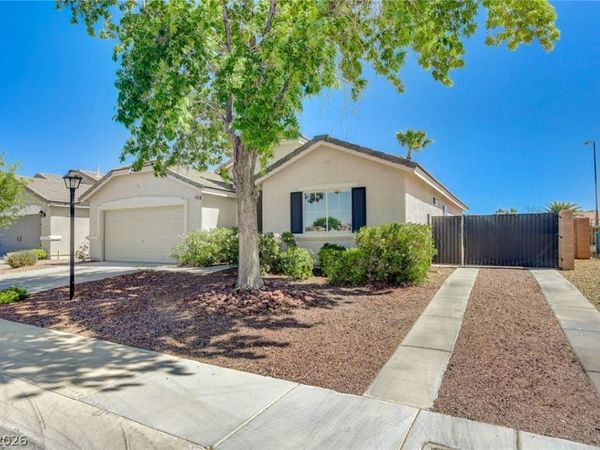 7494 Peaceful Brook Street, Las Vegas, NV 89131