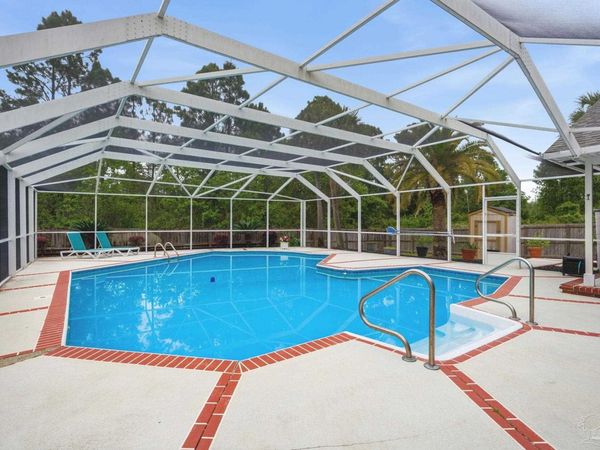 7982 Castle Pointe Way, Pensacola, FL 32506