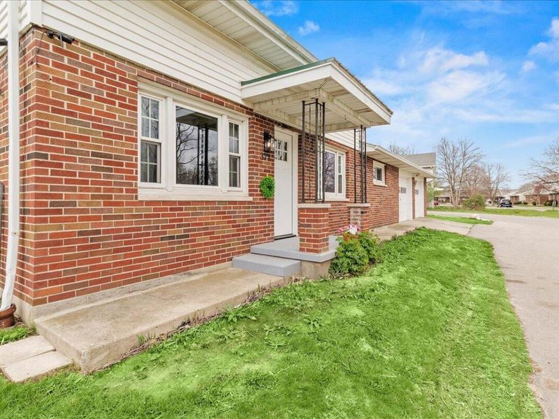 371 W Lynn Street, Saint Paris, OH 43072 Photo 3