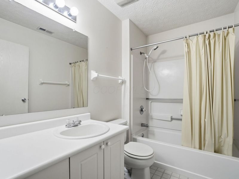 6718 Hamler Drive , Unit 33A, Canal Winchester, OH 43110 Photo 27