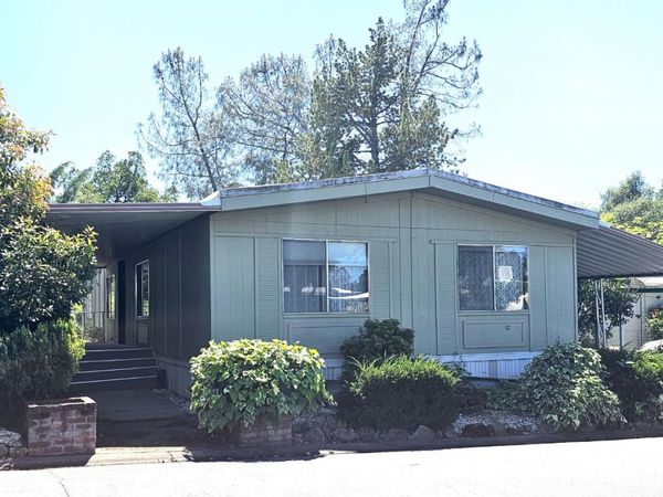 12104 Hemlock Dr, Auburn, CA 95603