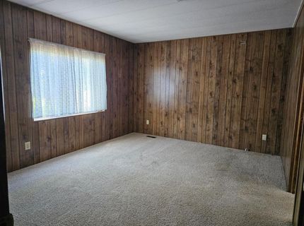 12104 Hemlock Dr, Auburn, CA 95603 Photo