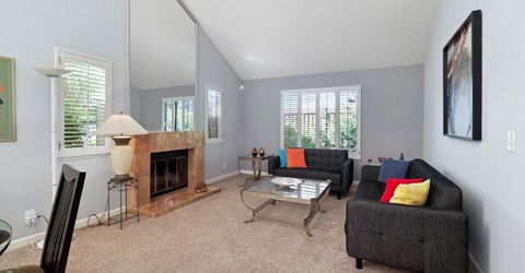 1932 University Park Dr, Sacramento, CA 95825 Photo