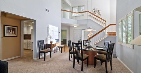 1932 University Park Dr, Sacramento, CA 95825 Photo