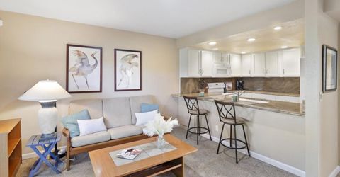 1932 University Park Dr, Sacramento, CA 95825 Photo