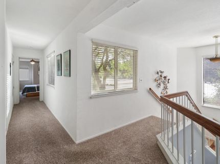 1932 University Park Dr, Sacramento, CA 95825 Photo