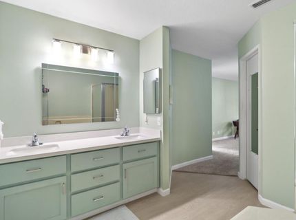 1932 University Park Dr, Sacramento, CA 95825 Photo