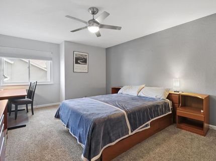 1932 University Park Dr, Sacramento, CA 95825 Photo