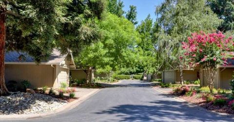 1932 University Park Dr, Sacramento, CA 95825 Photo