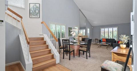 1932 University Park Dr, Sacramento, CA 95825 Photo