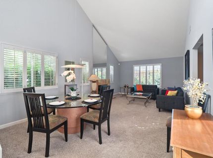 1932 University Park Dr, Sacramento, CA 95825 Photo