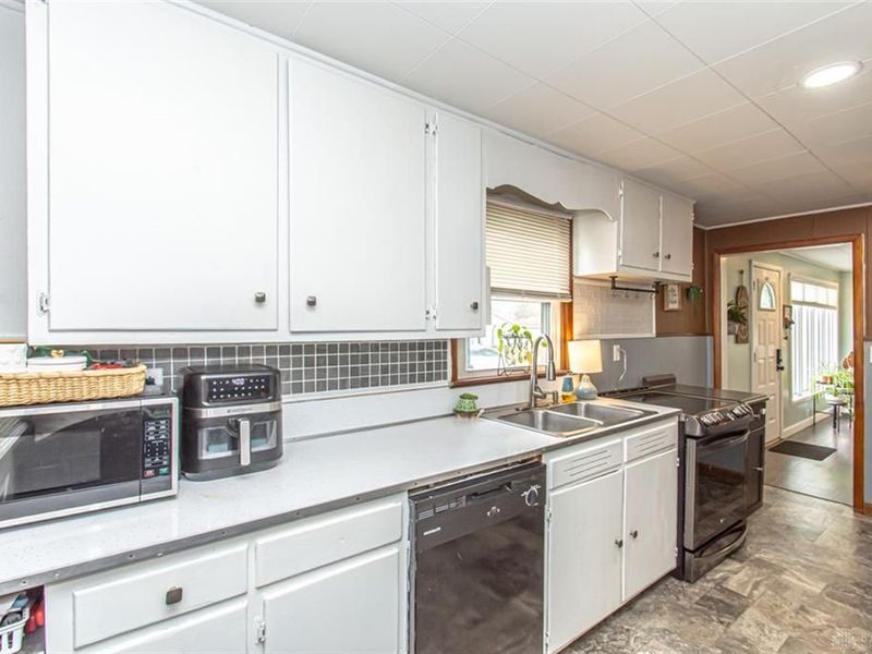 1411 Plum Street, Piqua, OH 45356 Photo 6